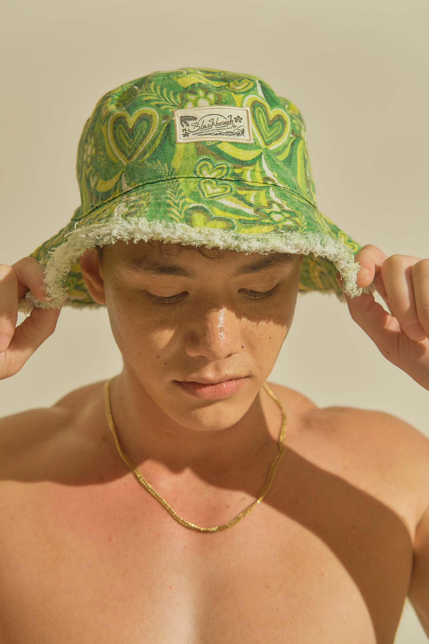 Frayed Bucket Hat / Zooted